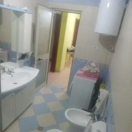 Holiday home Kompleksi Alb Adriatik .rruga Prizreni Golem (Tirana)