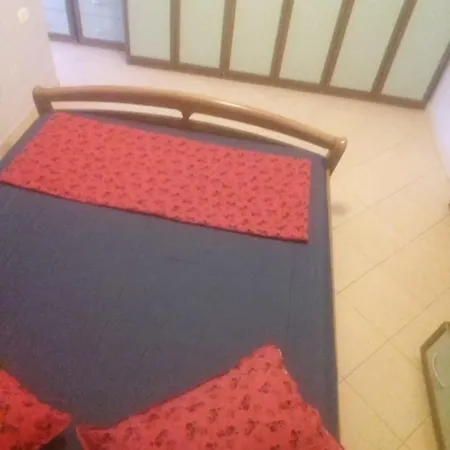 Holiday home Kompleksi Alb Adriatik .rruga Prizreni *